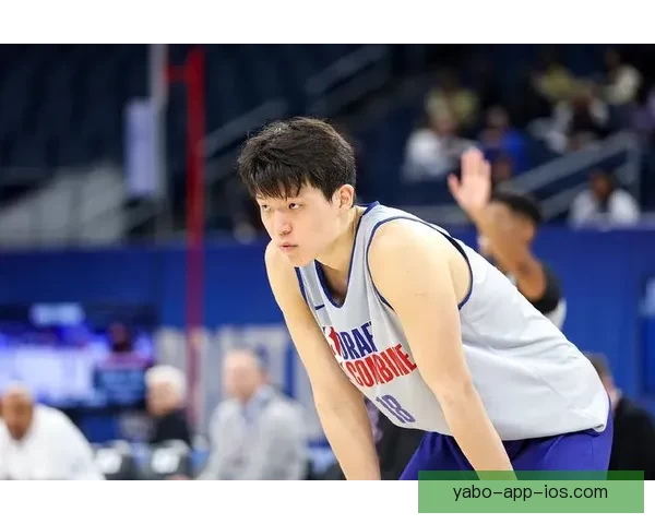 斯普利特称杨瀚森已无需每场带翻译 但仍有许多提升空间